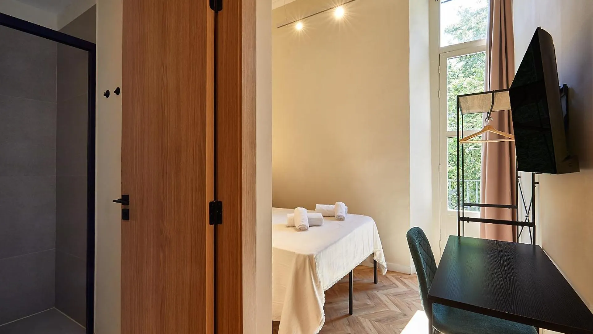 Hostal Parisien Barcelona