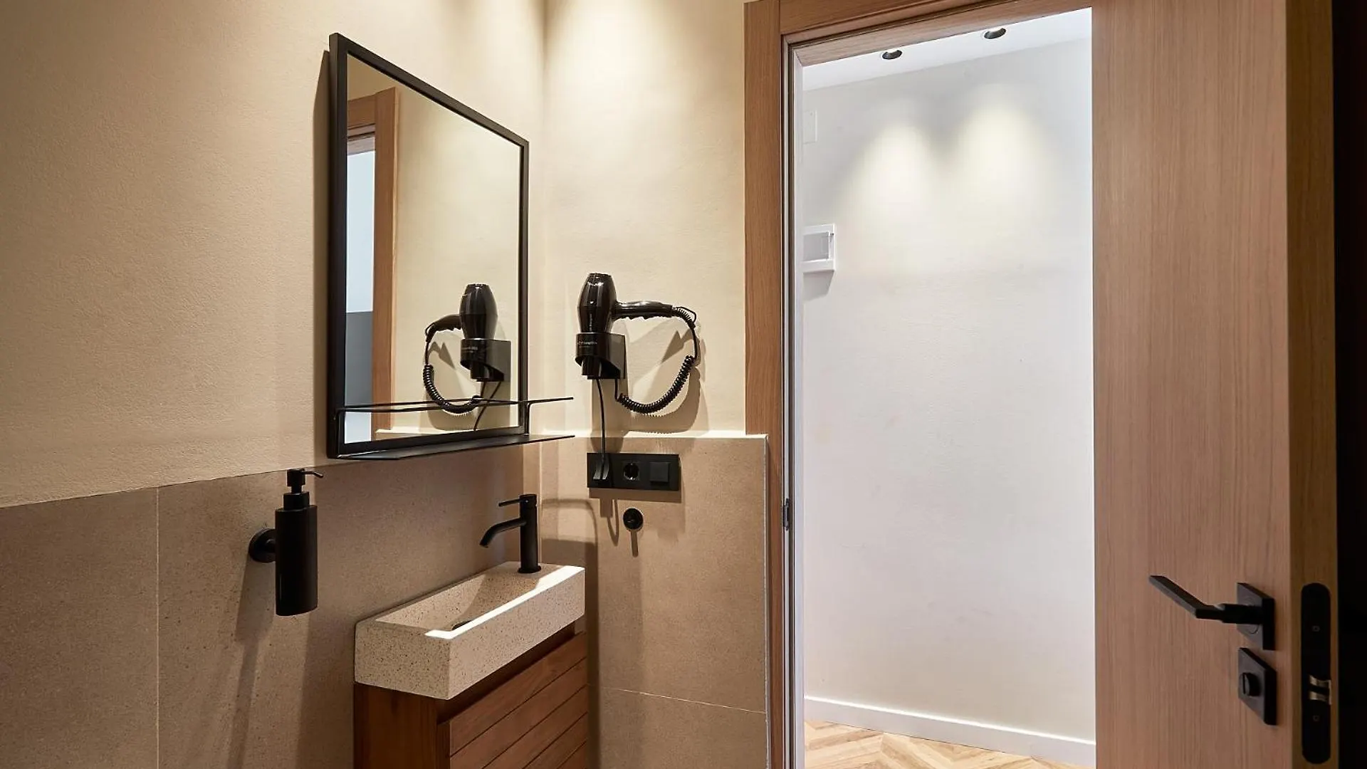 ** Pensión Hostal Parisien Barcelona España