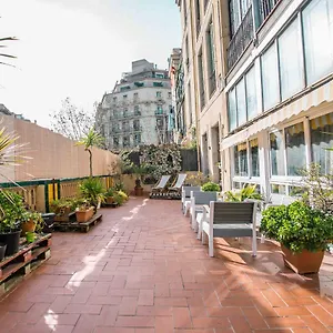 360 Borne Albergue